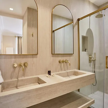 In The Marais With Air-conditioned By Studioprestige