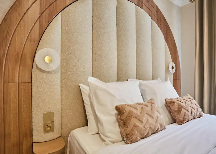 In The Marais With Air-conditioned By Studioprestige Апартаменты *