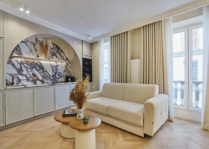 In The Marais With Air-conditioned By Studioprestige Апартаменты *