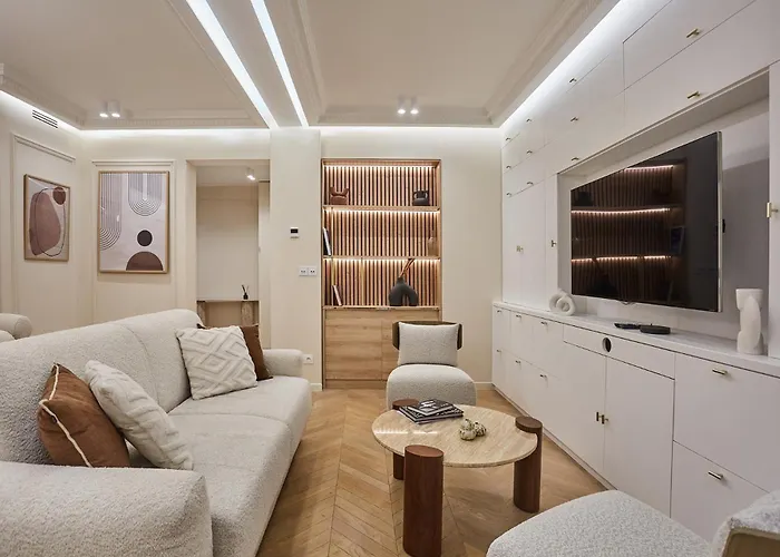 In The Marais With Air-conditioned By Studioprestige *