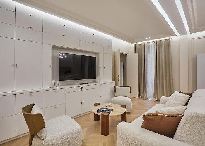 In The Marais With Air-conditioned By Studioprestige Апартаменты *