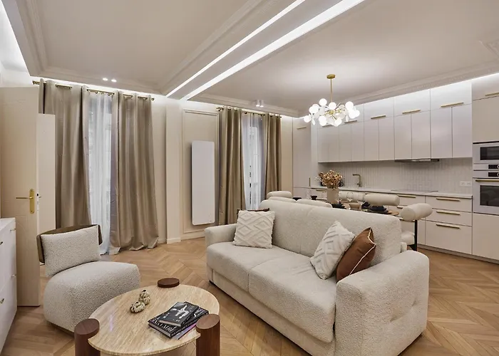 Апартаменты In The Marais With Air-conditioned By Studioprestige Париж