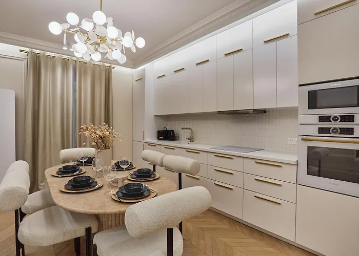 In The Marais With Air-conditioned By Studioprestige * Париж